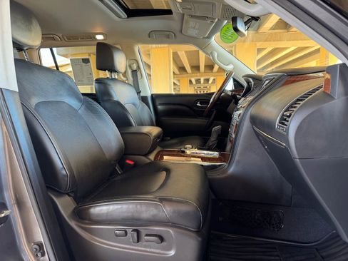 Used 2019 INFINITI QX80 Luxe w/ 22" Wheel Package image 32