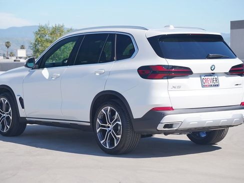 New 2026 BMW X5 xDrive40i w/ Premium Package image 7