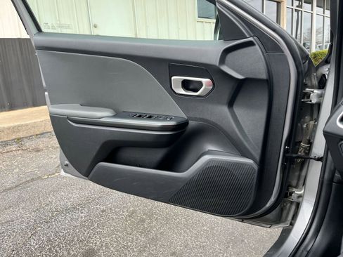 Used 2025 Kia K4 LXS image 18