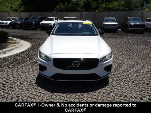Certified 2025 Volvo S60 T8 Plus AWD/4WD image 3