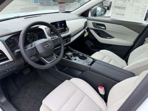 New 2026 Nissan Rogue SV image 13