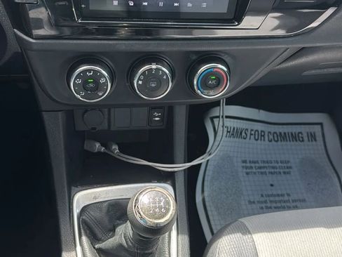 Used 2016 Toyota Corolla L FWD image 51