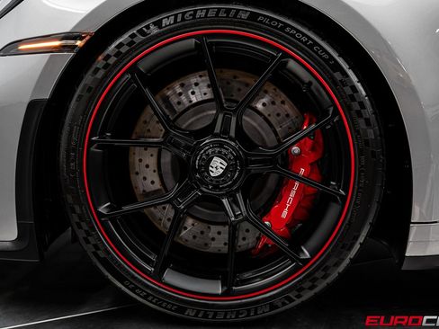 Used 2022 Porsche 911 GT3 image 25