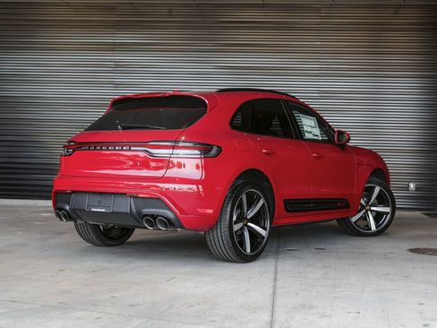 Certified 2026 Porsche Macan Turbo AWD/4WD image 7