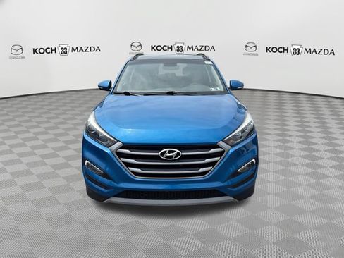 Used 2018 Hyundai Tucson Value AWD/4WD image 2