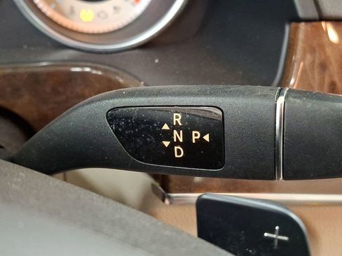 Used 2014 Mercedes-Benz E 350 4MATIC Sedan image 11