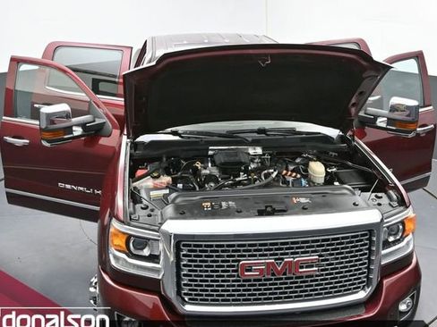 Used 2016 GMC Sierra 3500 Denali w/ Duramax Plus Package image 24