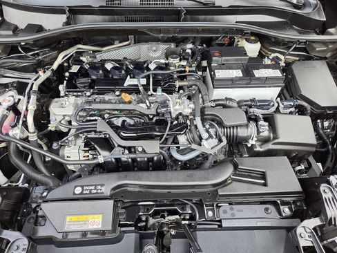Used 2026 Toyota Corolla Cross LE FWD image 30