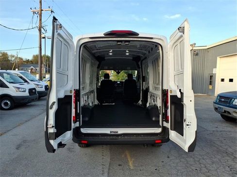 New 2025 Ford Transit 250 148 Medium Roof image 6