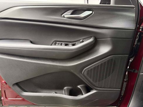 New 2025 Jeep Grand Cherokee Laredo image 24