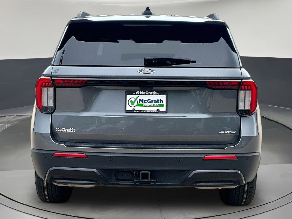 Used 2025 Ford Explorer ST-Line AWD/4WD image 6