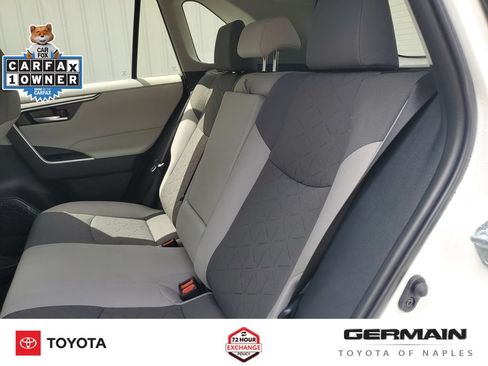 Used 2025 Toyota RAV4 XLE w/ Convenience Package FWD image 20