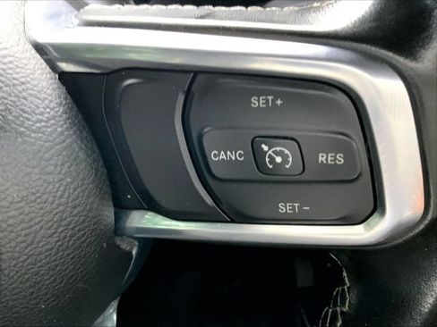 Used 2021 Jeep Gladiator Overland w/ Safety Group AWD/4WD image 19