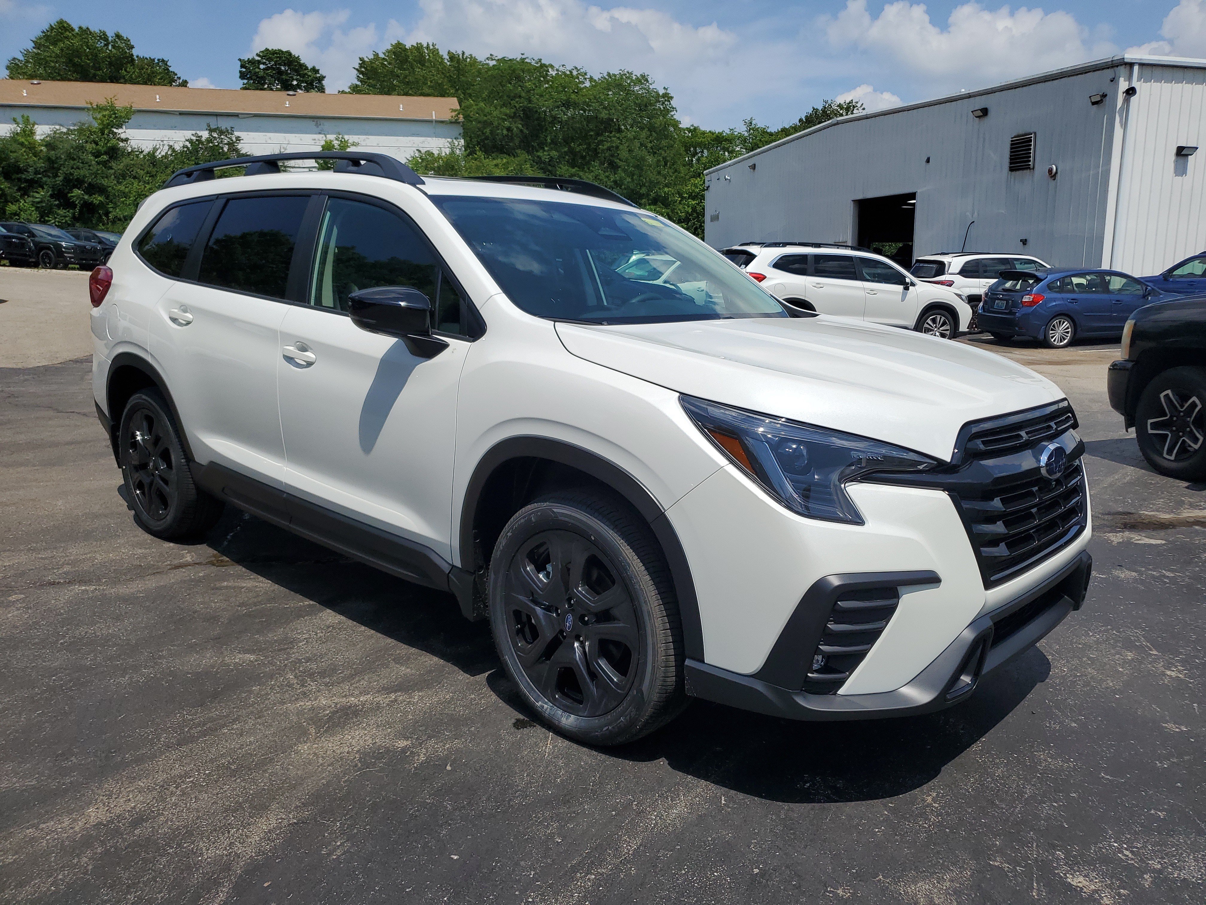 New 2026 Subaru Ascent Bronze Edition w/ Onyx Package AWD/4WD image 4