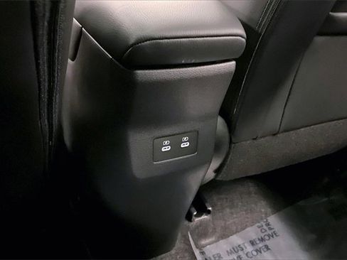 New 2025 Nissan Kicks SR w/ SR Premium Package image 21