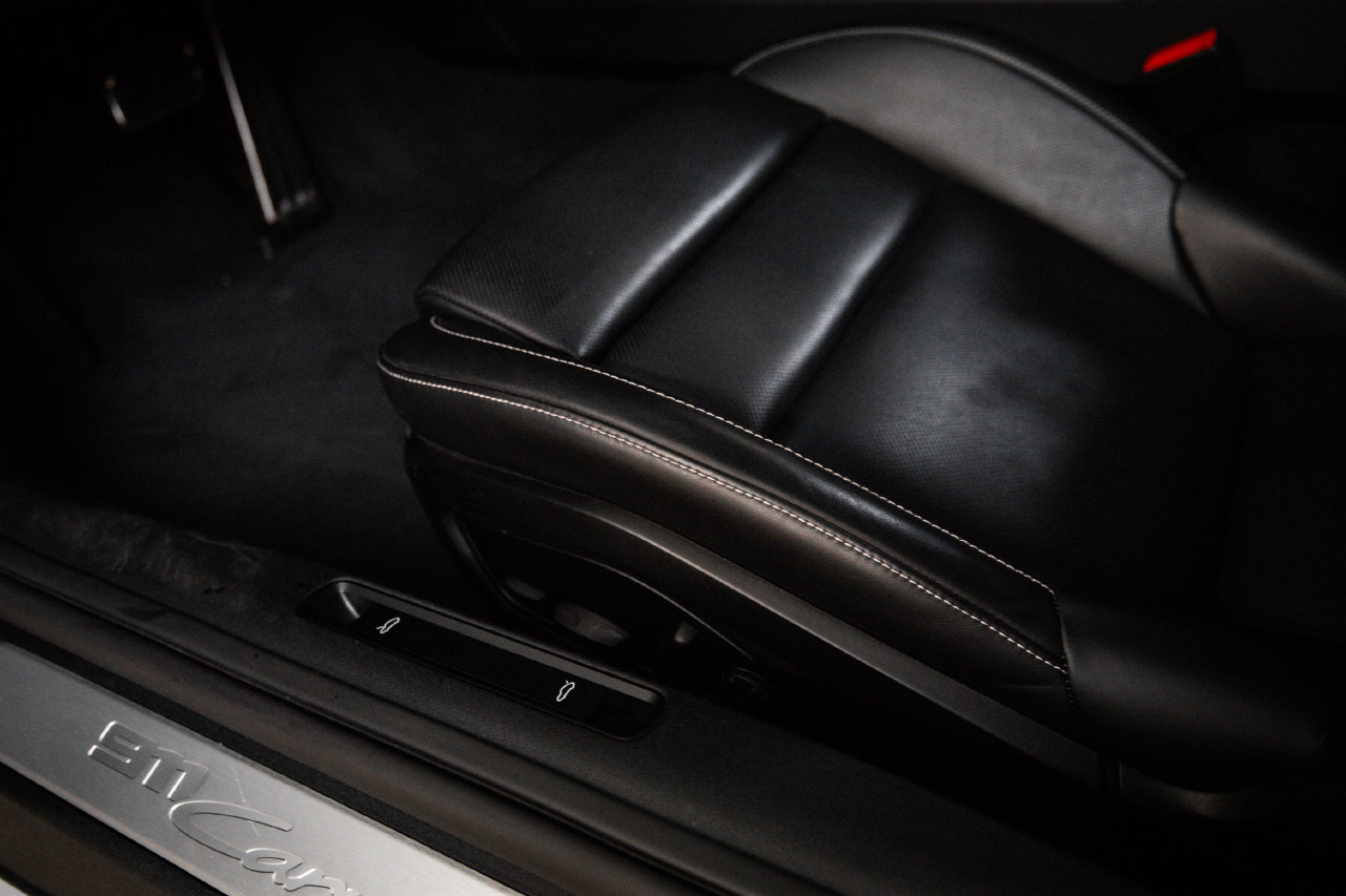 Certified 2025 Porsche 911 Carrera S RWD image 14