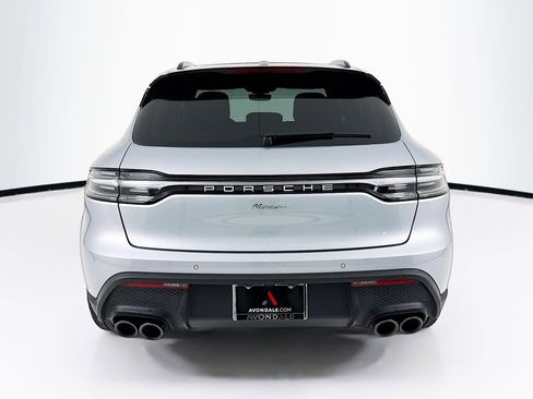 Certified 2023 Porsche Macan Turbo image 10