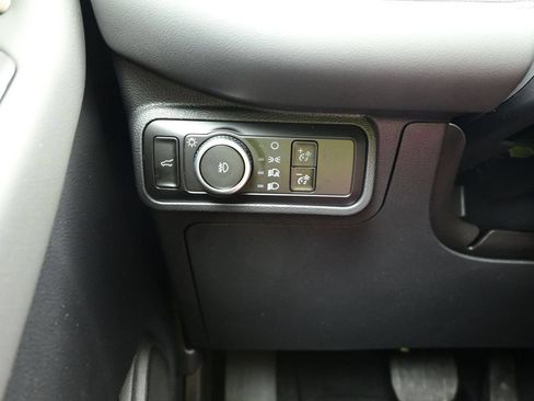 New 2026 Ford Explorer Active w/ Active Comfort Package RWD image 18
