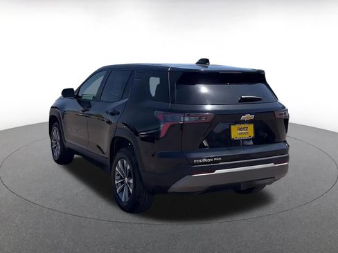 Used 2025 Chevrolet Equinox LT AWD/4WD image 11