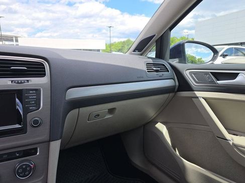 Used 2015 Volkswagen Golf TDI SE FWD image 24