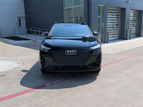 Certified 2023 Audi Q4 e-tron Premium Plus w/ Premium Plus AWD/4WD image 3