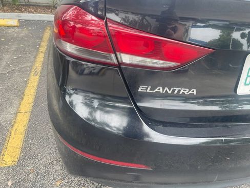 Used 2018 Hyundai Elantra SEL FWD image 8