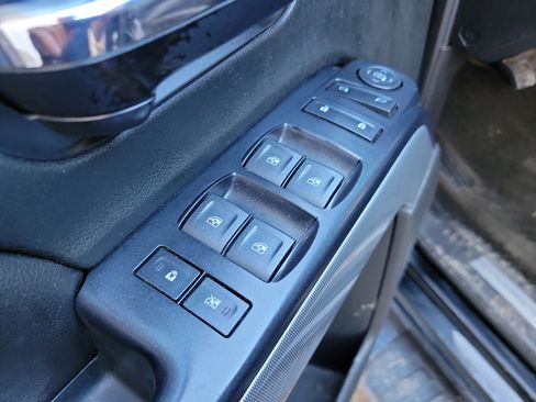 Used 2018 Chevrolet Silverado 1500 LT w/ All Star Edition image 16