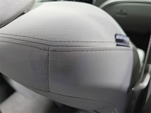 Used 2010 Subaru Forester 2.5X image 18