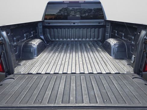 Used 2021 Chevrolet Silverado 1500 LT Trail Boss w/ Convenience Package II image 32