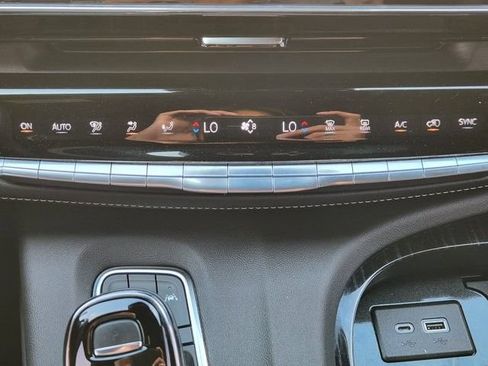 Used 2023 Cadillac Escalade Sport w/ Touring Package RWD image 17