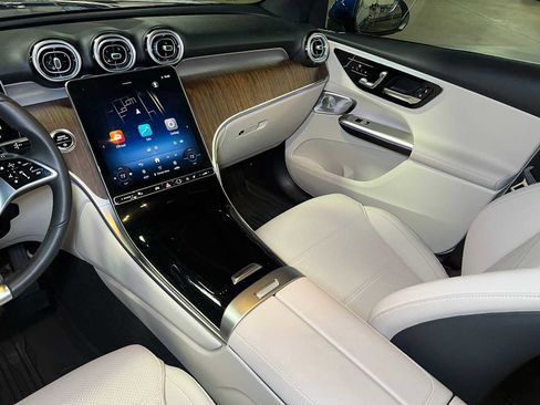 Certified 2025 Mercedes-Benz GLC 300 4MATIC image 42