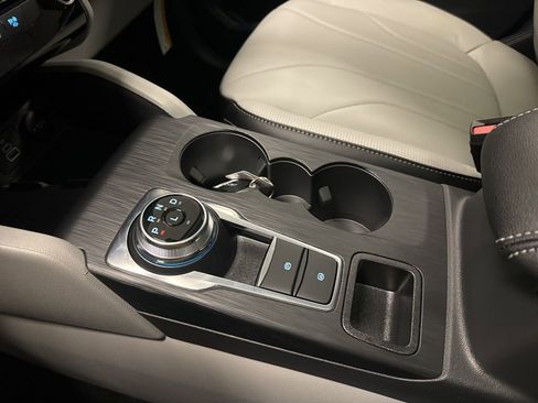 New 2026 Ford Escape SE w/ PHEV Premium Package image 36