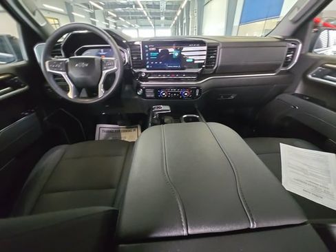 Used 2026 Chevrolet Silverado 1500 RST AWD/4WD image 21