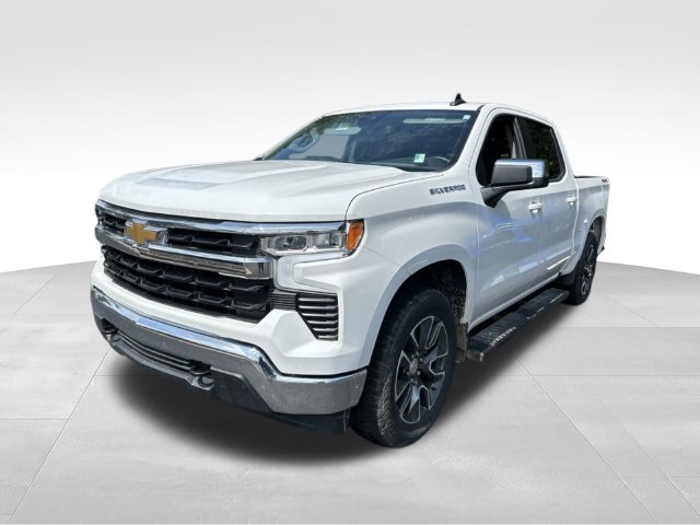 Used 2024 Chevrolet Silverado 1500 LT AWD/4WD image 4