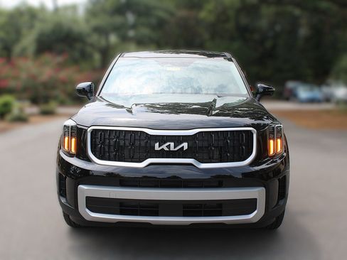 New 2025 Kia Telluride LX image 16