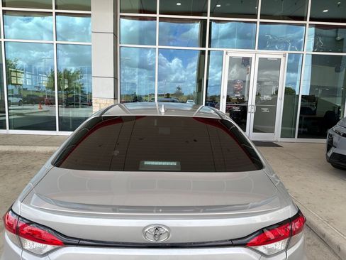 Used 2026 Toyota Corolla SE FWD image 13
