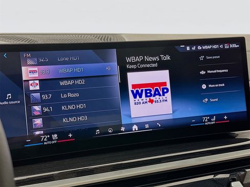 Used 2025 BMW X5 sDrive40i w/ M Sport Package image 16