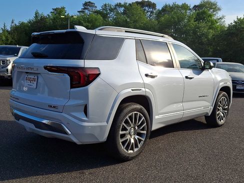 New 2026 GMC Terrain Denali AWD/4WD image 4