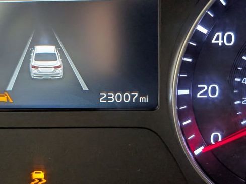 Used 2024 Kia Forte LXS FWD image 15