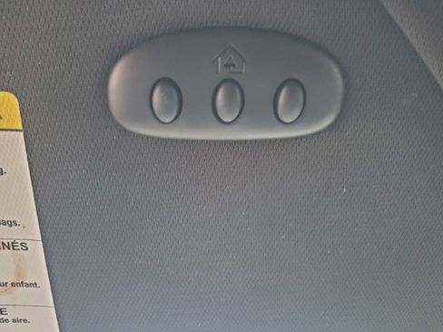 Used 2019 Lincoln MKT AWD image 15