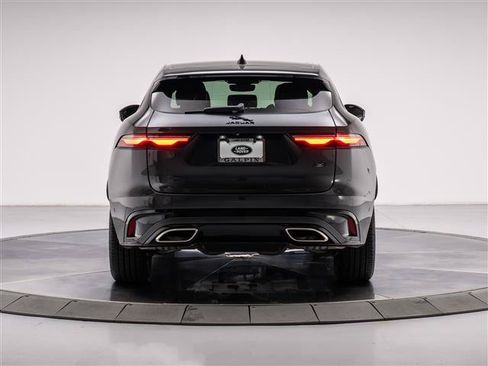 Used 2026 Jaguar F-PACE R-Dynamic S AWD/4WD image 4