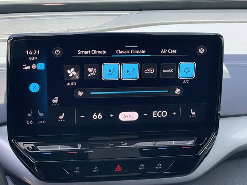 Certified 2023 Volkswagen ID.4 Pro S AWD/4WD image 15