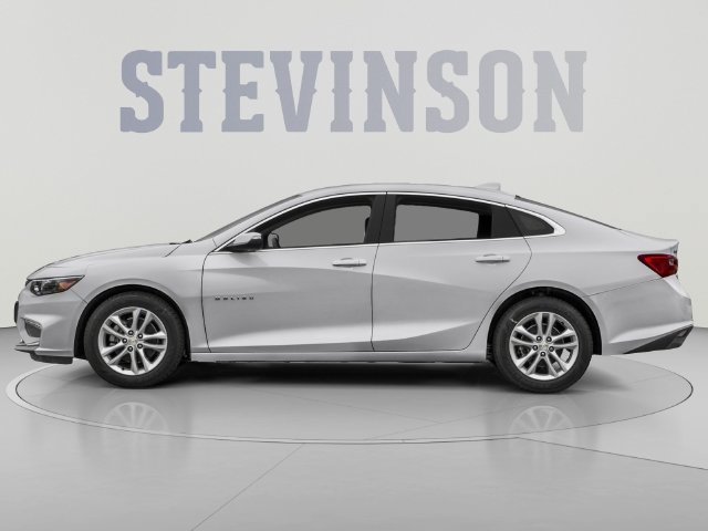 Used 2018 Chevrolet Malibu LT w/ Leather Package FWD image 3