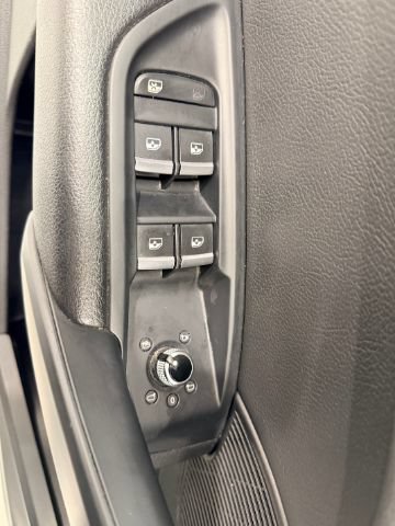Used 2018 Audi Q5 2.0T Premium Plus w/ Premium Plus Package AWD/4WD image 38