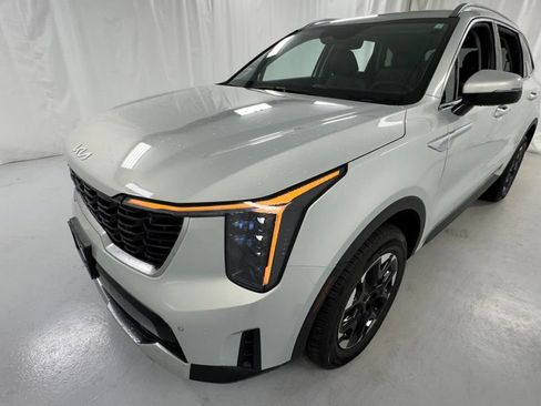 New 2026 Kia Sorento S AWD/4WD image 7