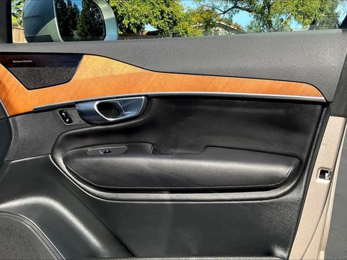 Used 2023 Volvo XC90 T8 Plus w/ Protection Package image 27