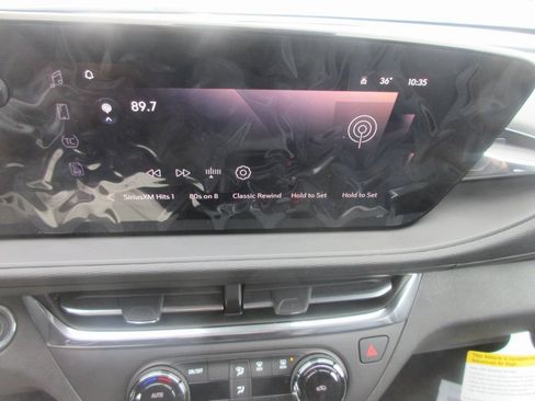 New 2026 Buick Envista Preferred w/ Convenience I Package FWD image 16