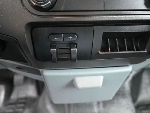 Used 2016 Ford F250 XL w/ Power Equipment Group image 15