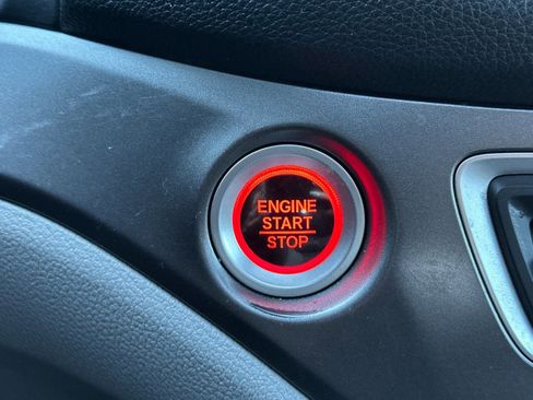 Used 2022 Honda Pilot EX-L image 25