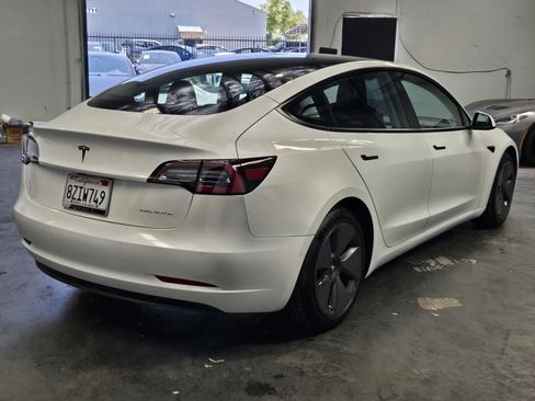 Used 2022 Tesla Model 3 Long Range AWD/4WD image 4